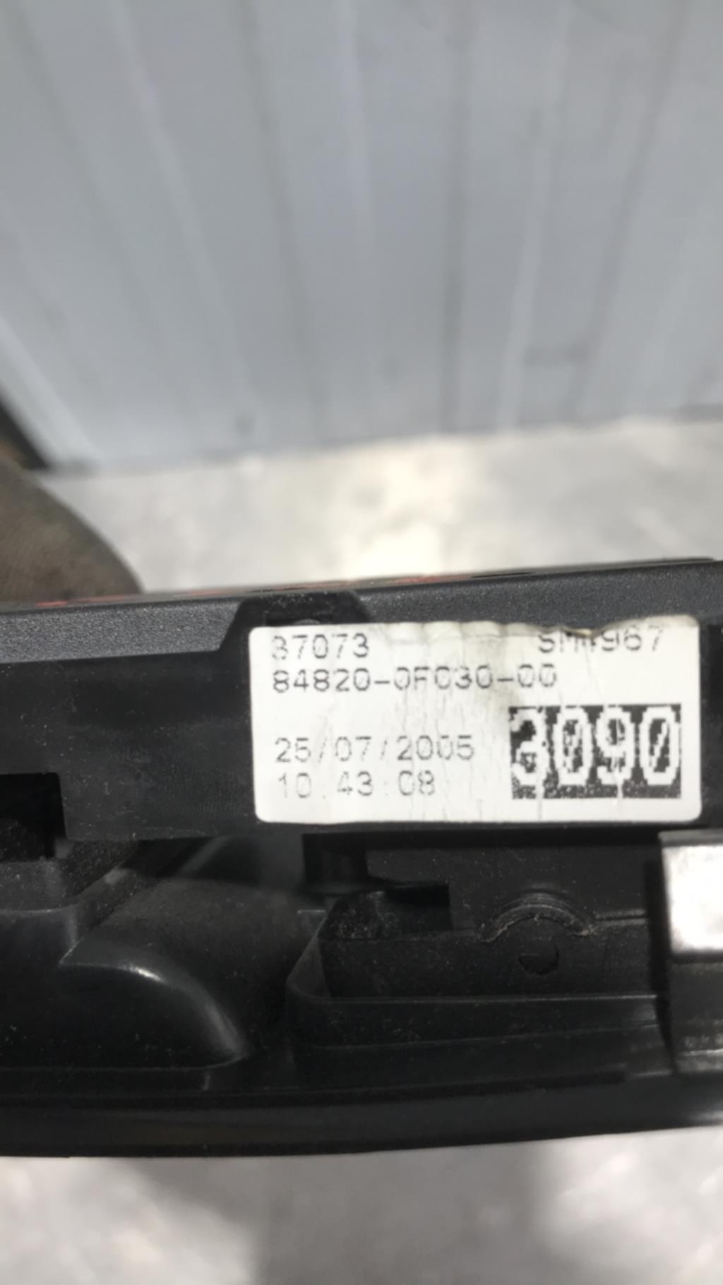 Interruttore lavacristalli anteriore sinistro TOYOTA COROLLA VERSO 2 PHASE 1 Diésel - 1