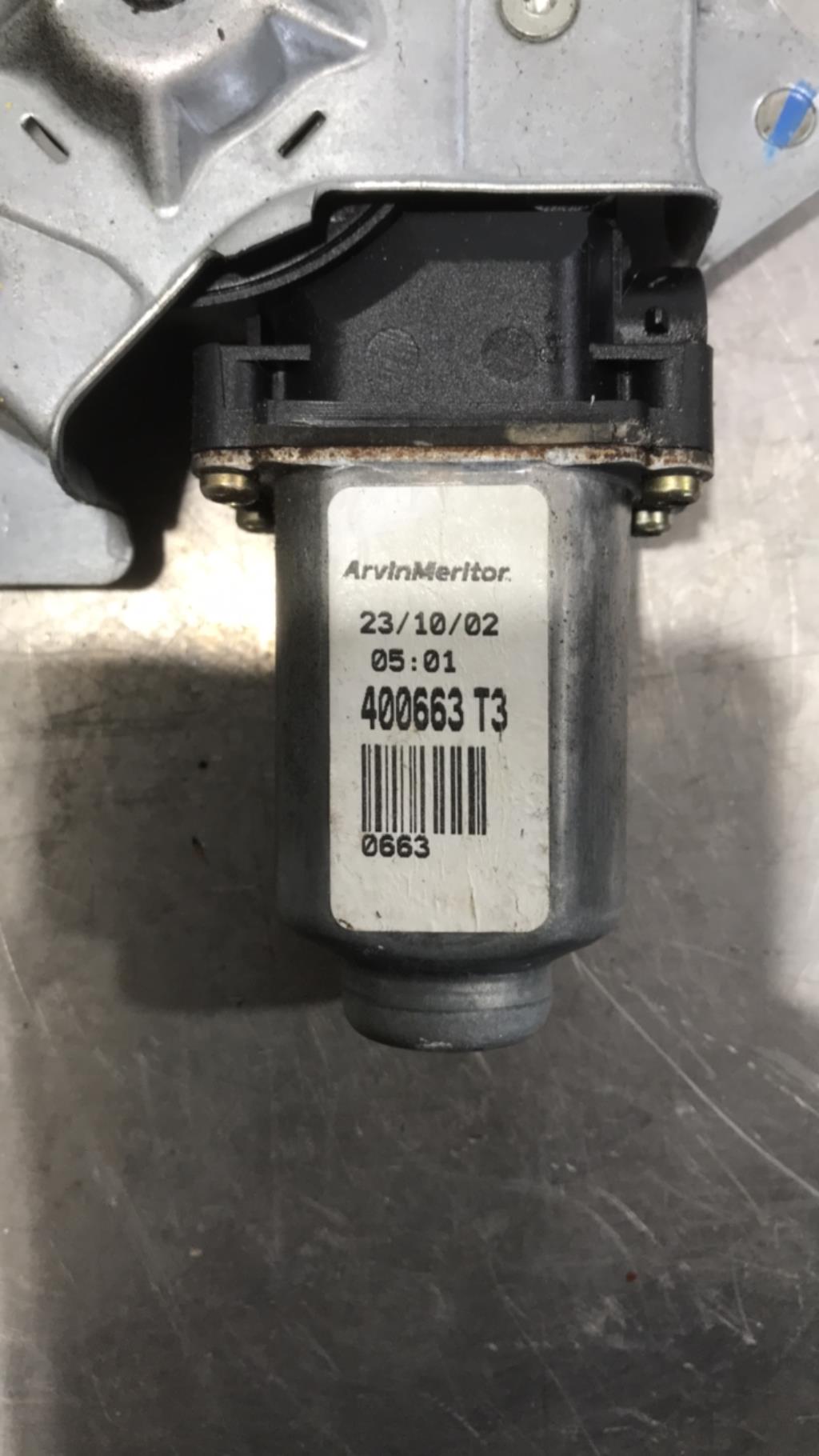 Alzacristalli elettrico anteriore sinistro RENAULT KANGOO 1 PHASE 1 Gasolina - 1