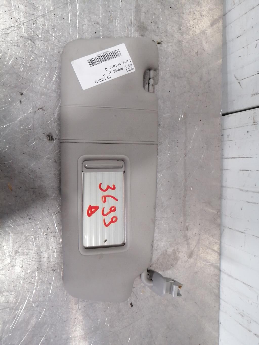 Pare soleil droit AUDI A3 2 PHASE 2 Diesel - 1