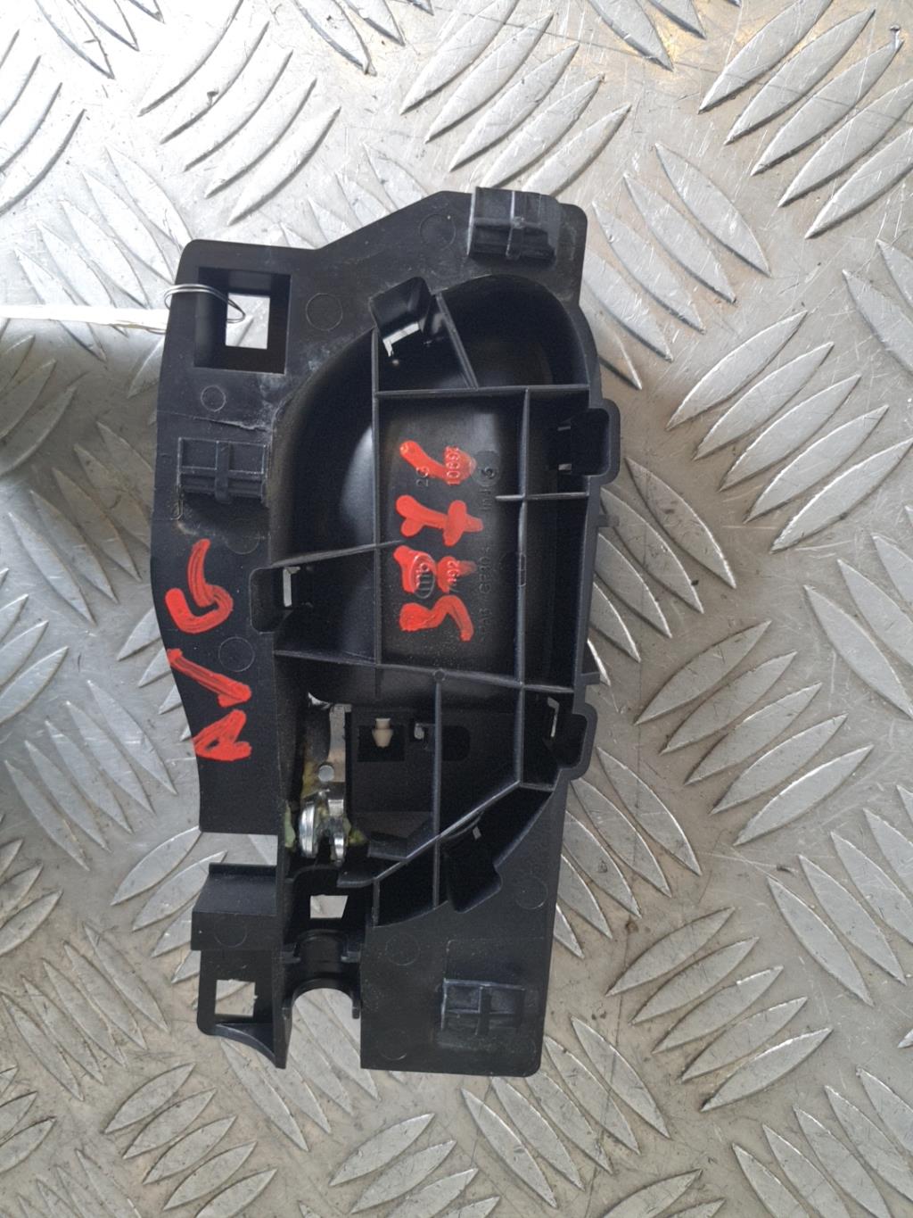 Maniglia interna anteriore sinistra CITROEN C5 2 BREAK Diésel - 1