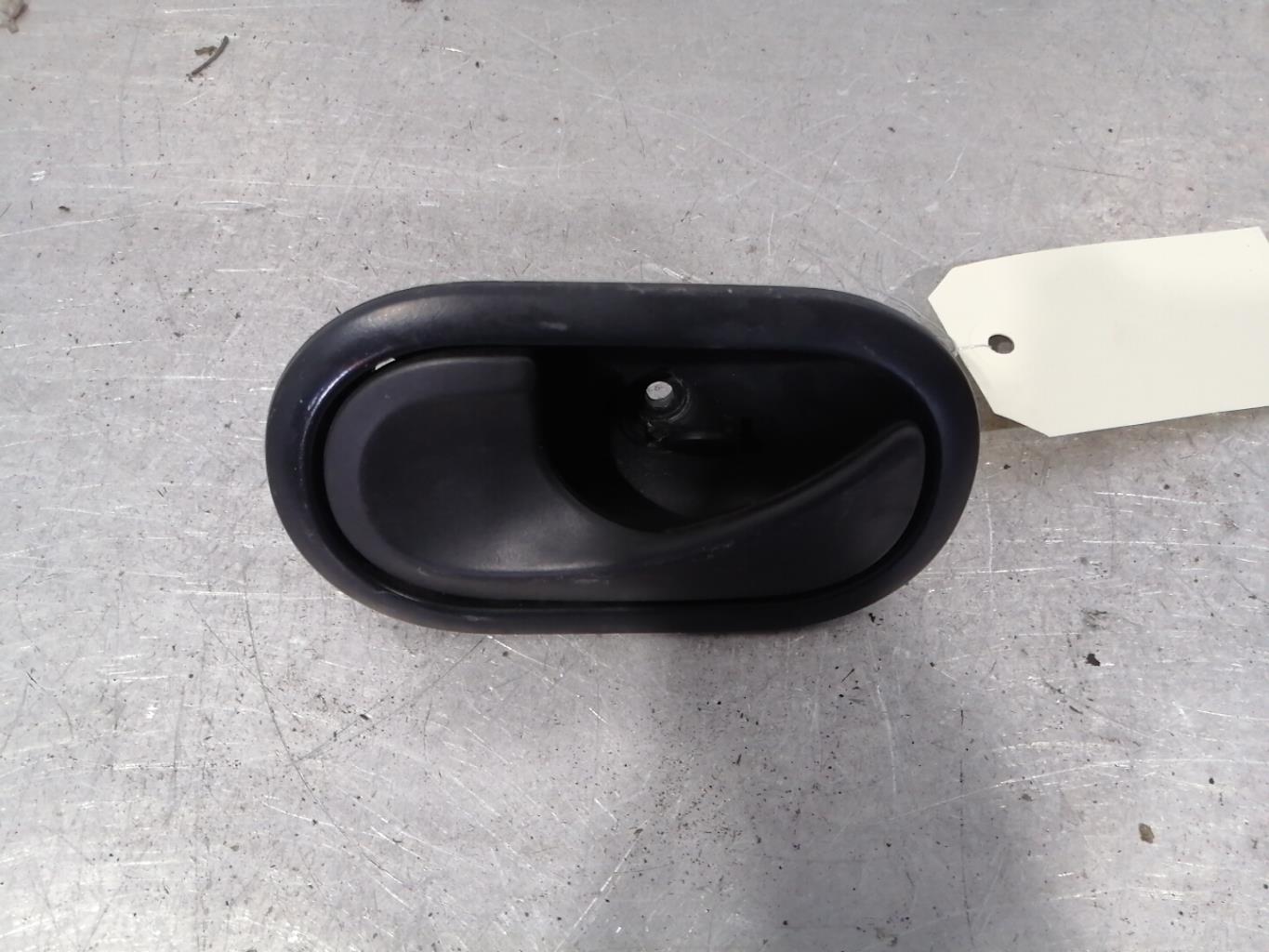 Maniglia interna anteriore sinistra RENAULT TWINGO 2 PHASE 1 Diésel - 1