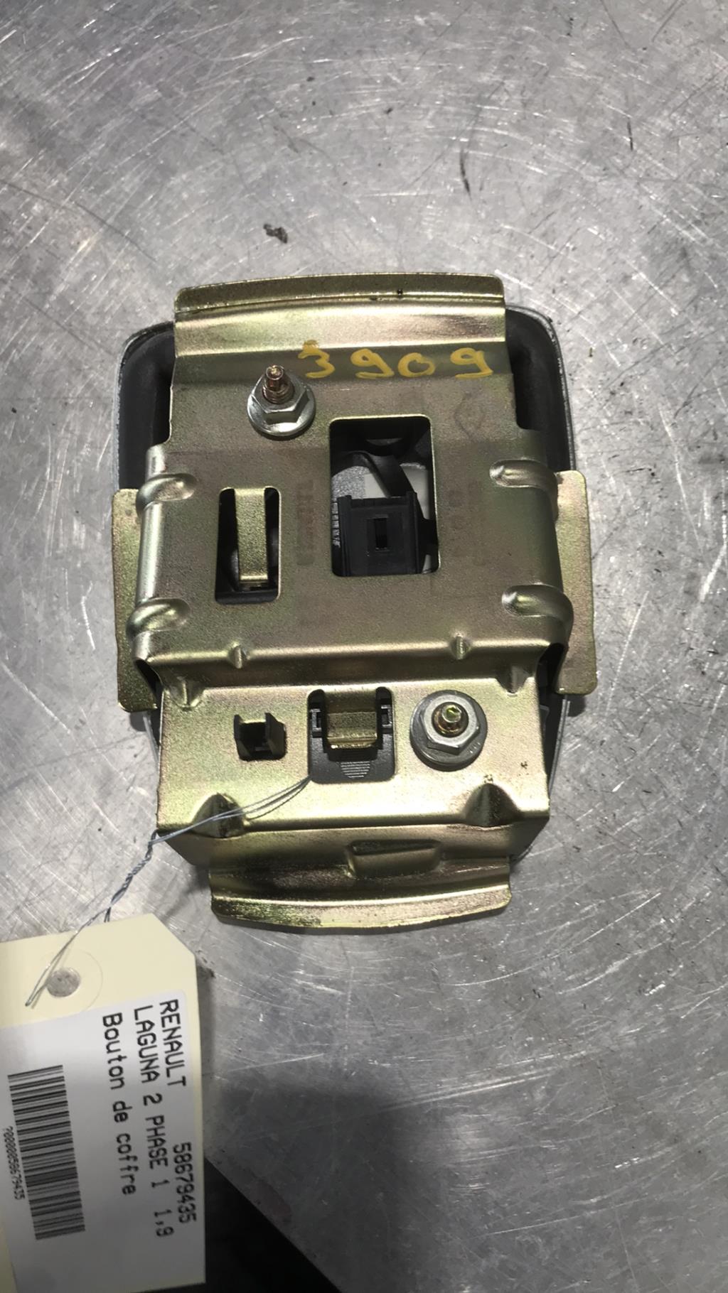 Bouton de coffre RENAULT LAGUNA 2 PHASE 1 Diesel - 1