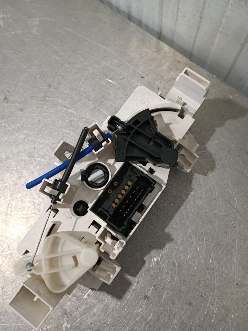 Commande chauffage CITROEN C3 1 PHASE 2 Diesel - 1