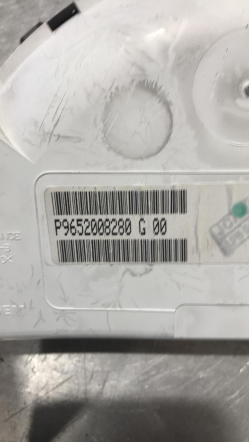 Compteur CITROEN C2 PHASE 1 Essence - 1