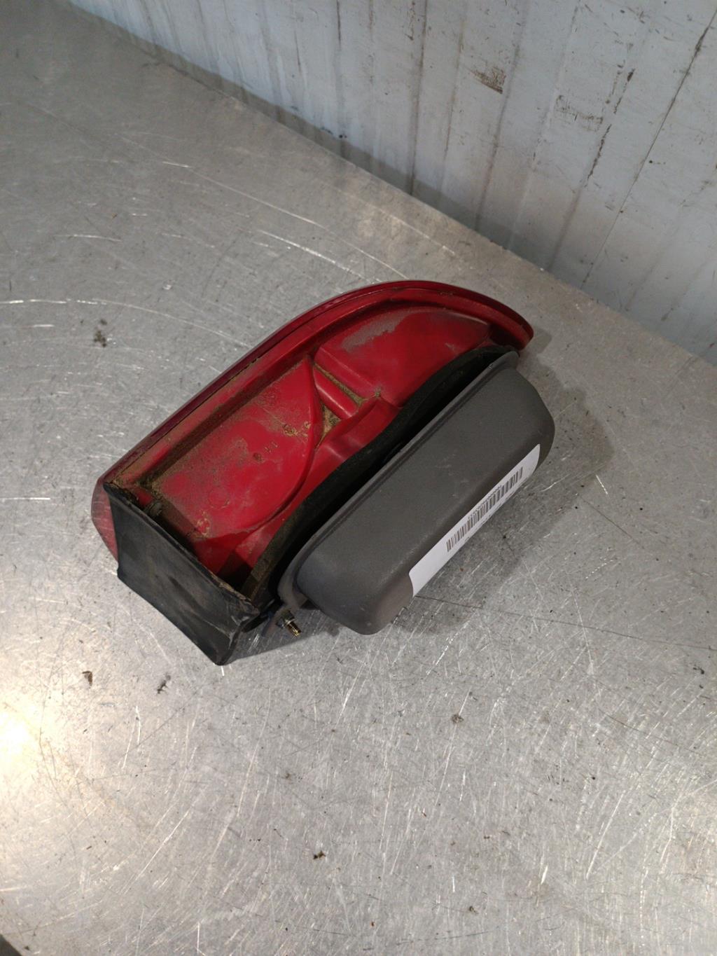 Fanale posteriore principale sinistro (luci) ALFA ROMEO 156 PHASE 1 Diésel - 1