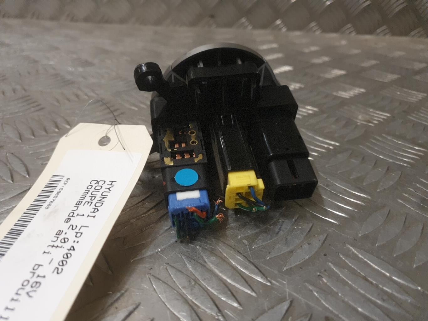 Commande anti brouillard arriere HYUNDAI COUPE 1 Essence - 1