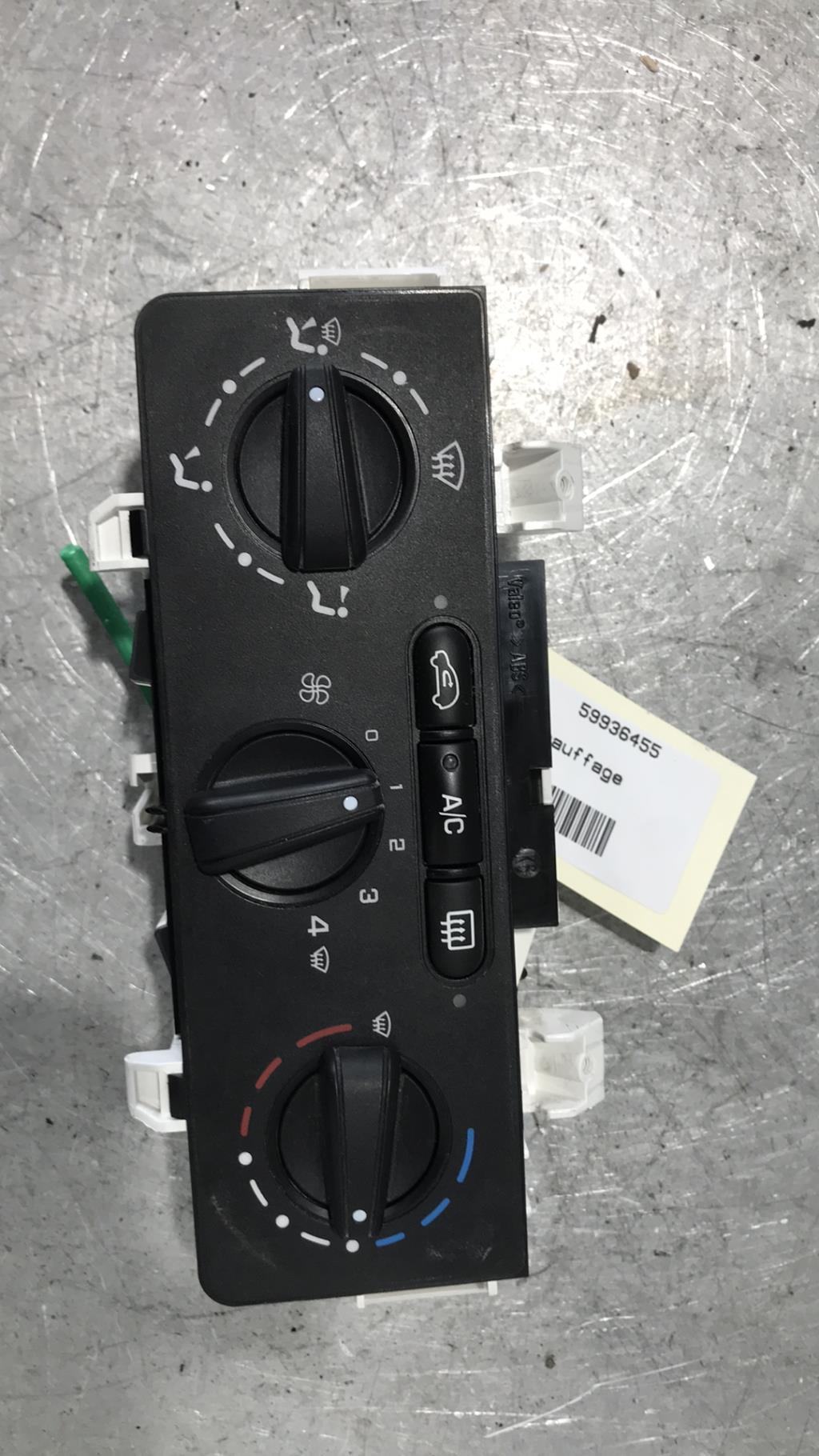Commande chauffage PEUGEOT 1007 Diesel - 1