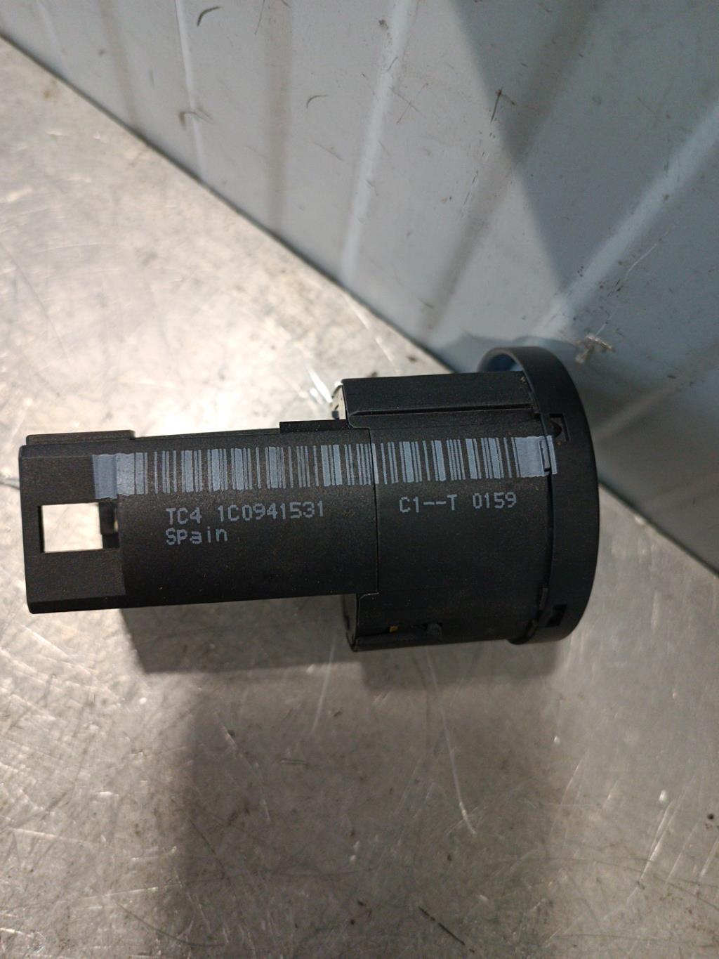 Commande de phare VOLKSWAGEN BORA Diesel - 1