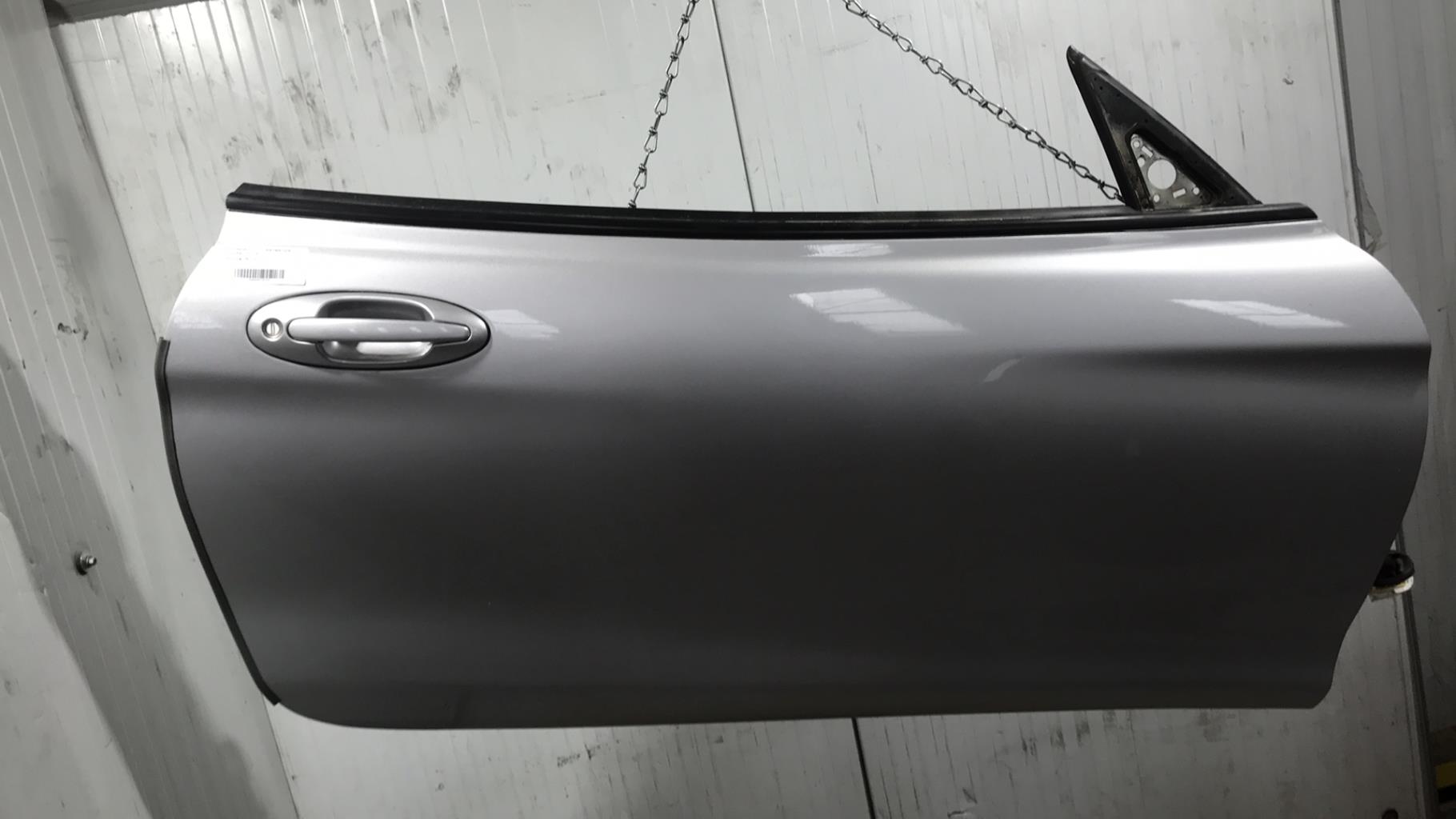 Porte avant droit HYUNDAI COUPE 1 Essence - 1
