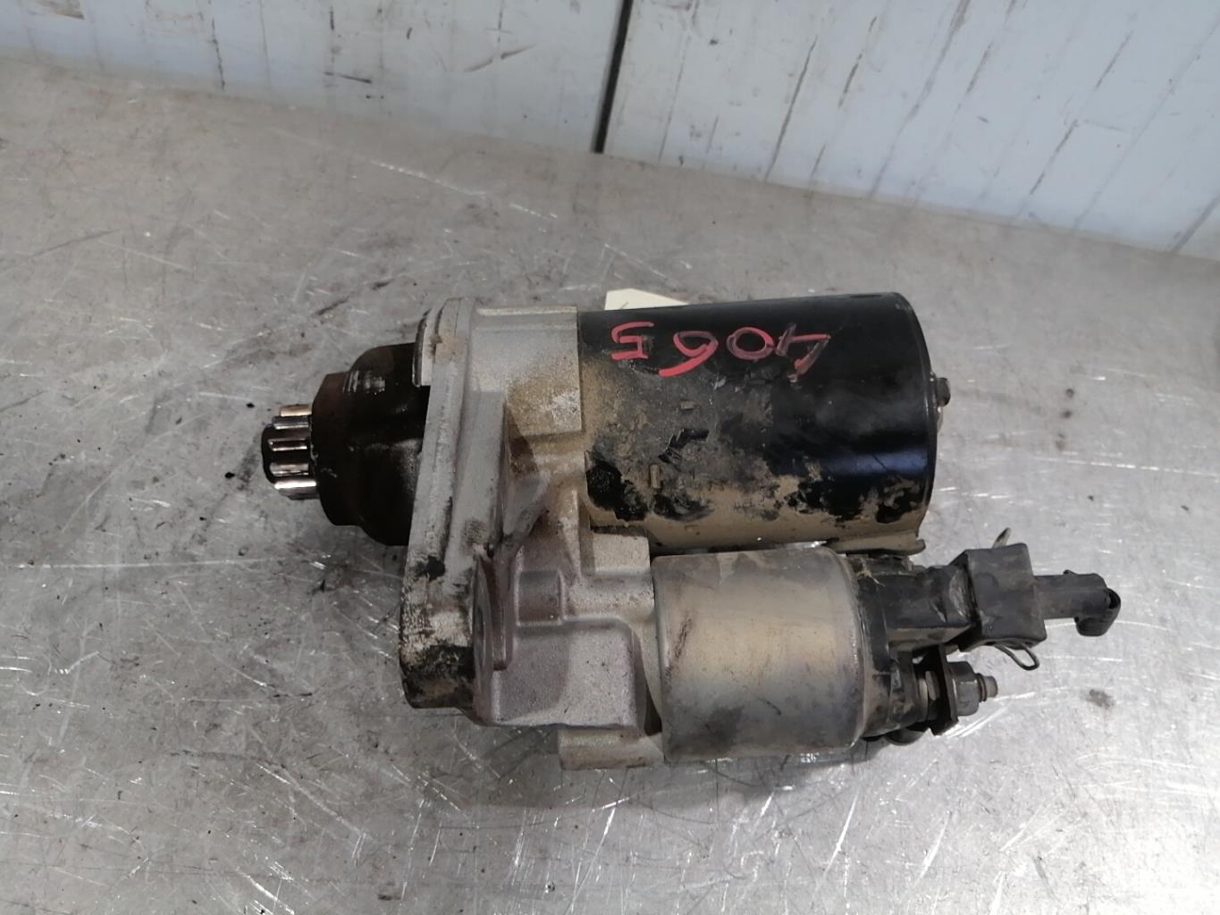 Demarreur VOLKSWAGEN FOX Essence - 1