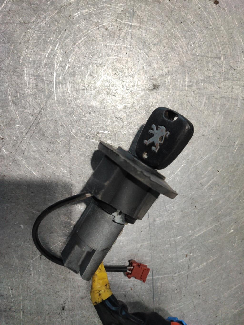 Neiman PEUGEOT 206 PHASE 1 BREAK Essence - 1