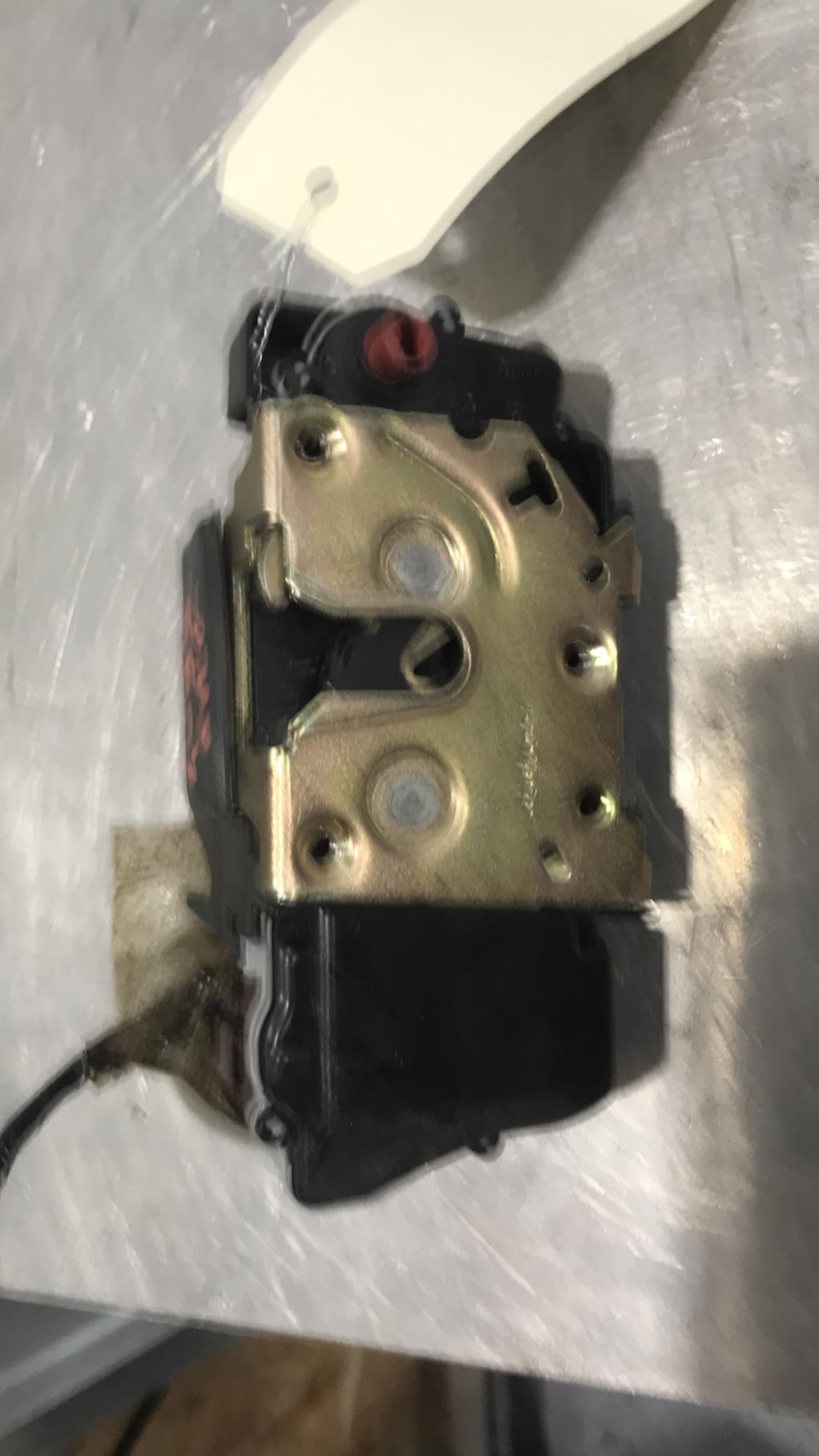 Chiusura centralizzata posteriore sinistra CITROEN C5 1 PHASE 2 Diésel - 1
