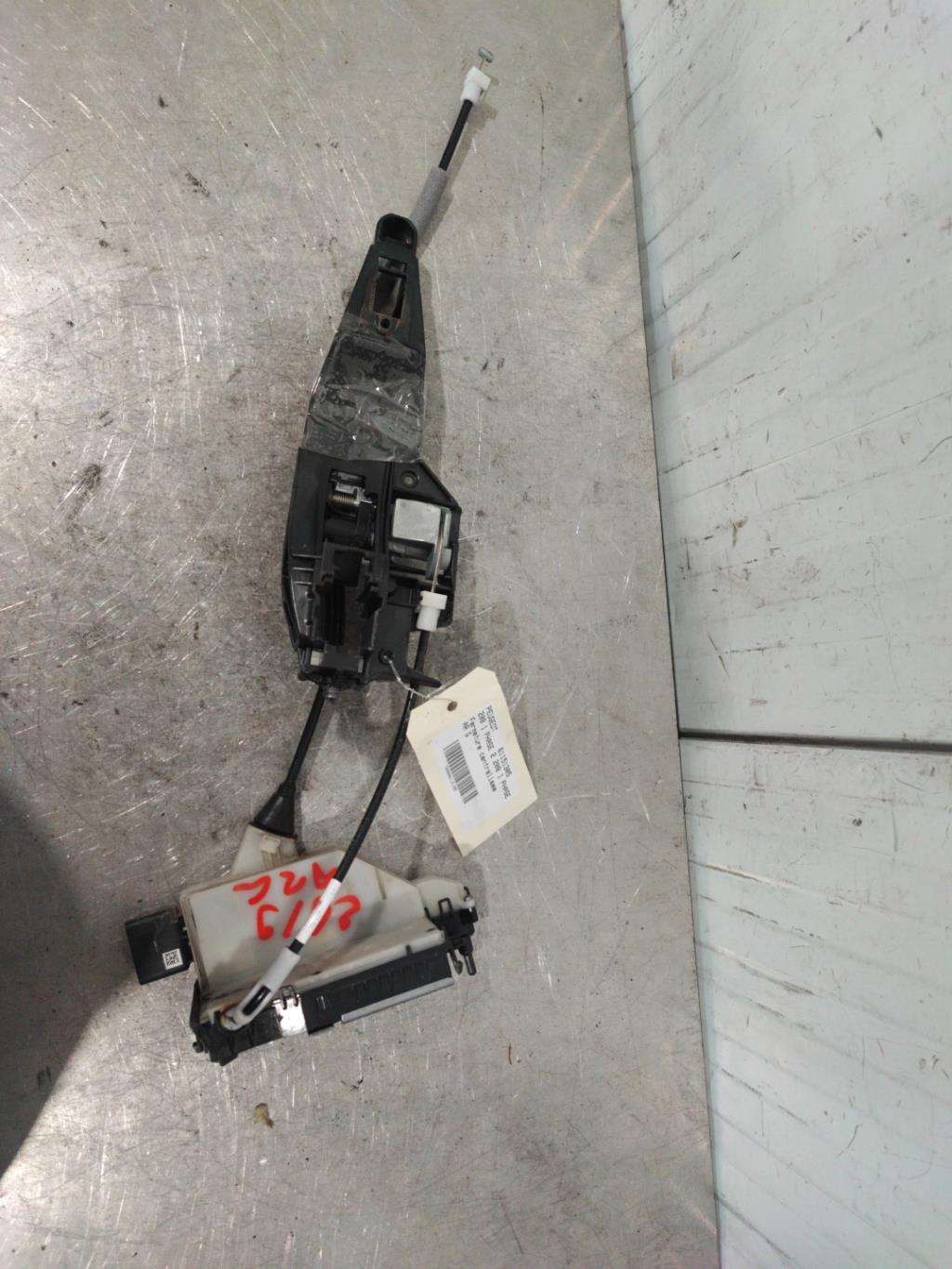 Chiusura centralizzata posteriore sinistra PEUGEOT 208 1 PHASE 2 Gasolina - 1