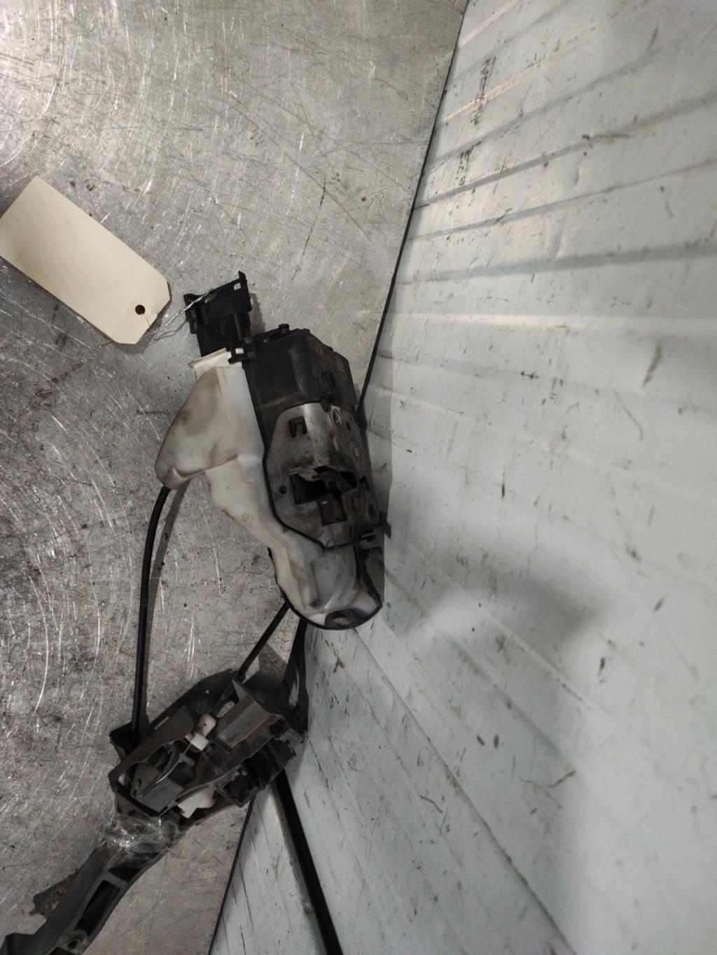 Chiusura centralizzata anteriore sinistra PEUGEOT 5008 1 PHASE 1 Diésel - 1