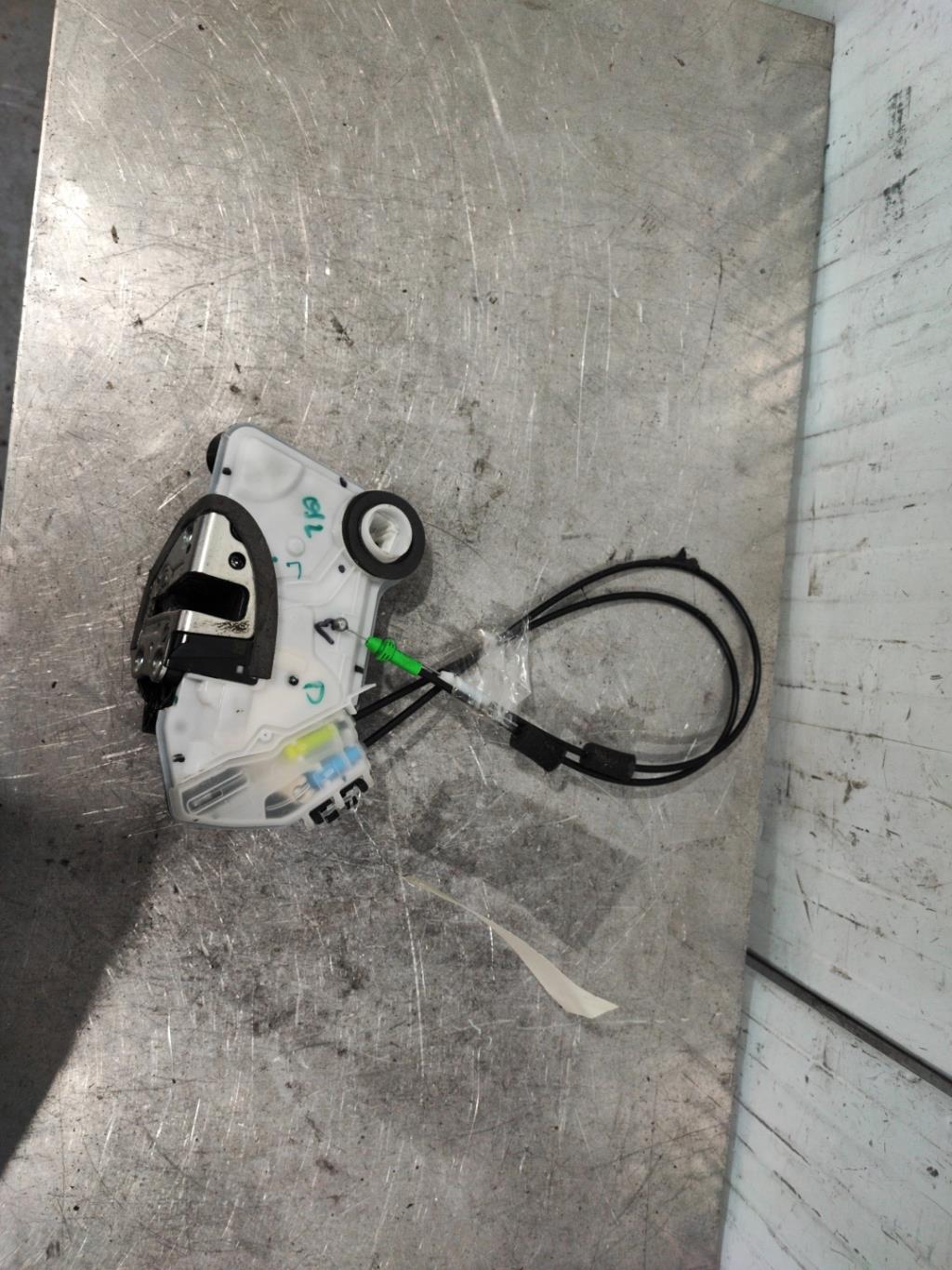 Chiusura centralizzata anteriore sinistra CITROEN C1 2 Gasolina - 1