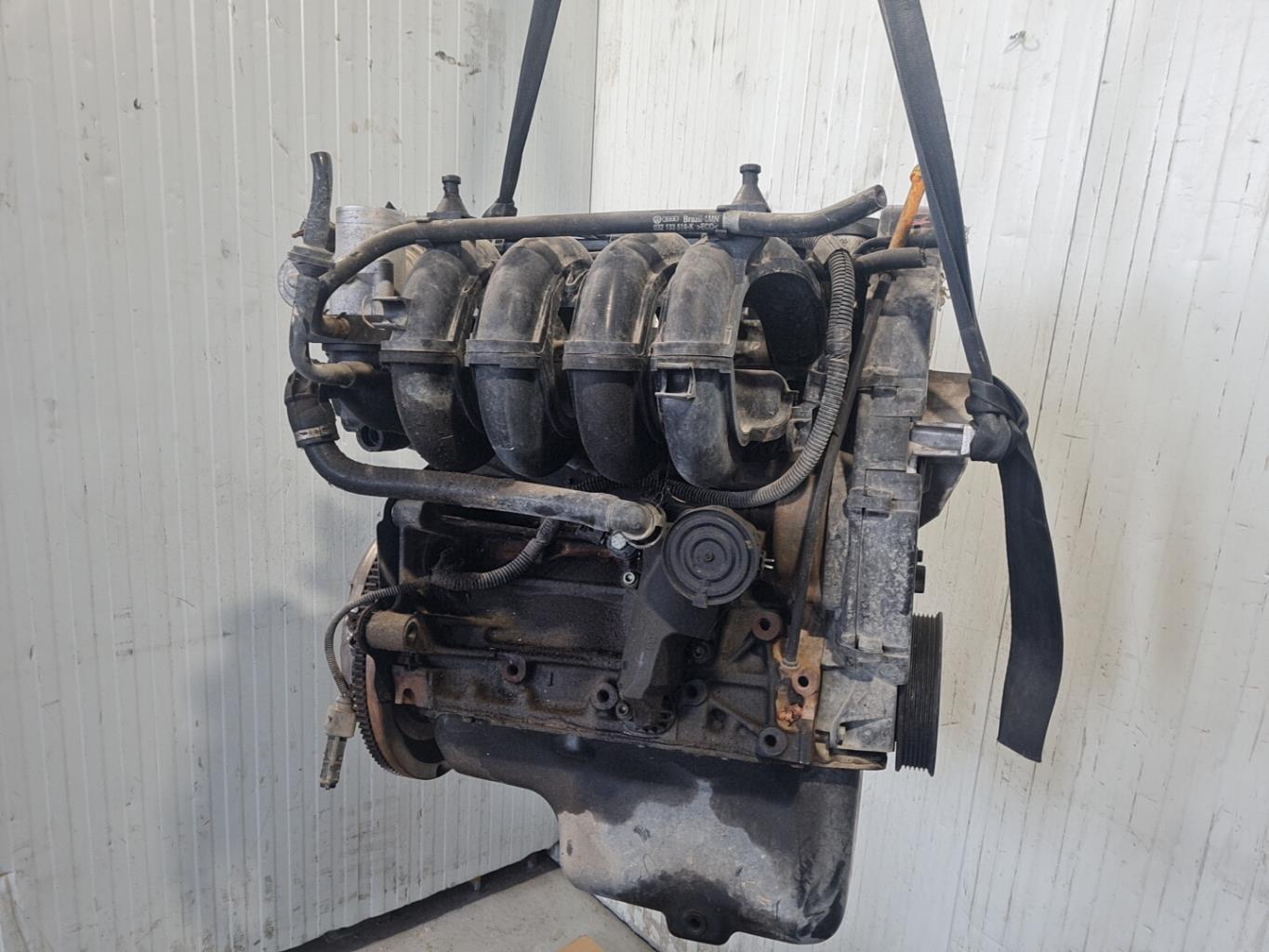 Moteur VOLKSWAGEN FOX Essence - 1
