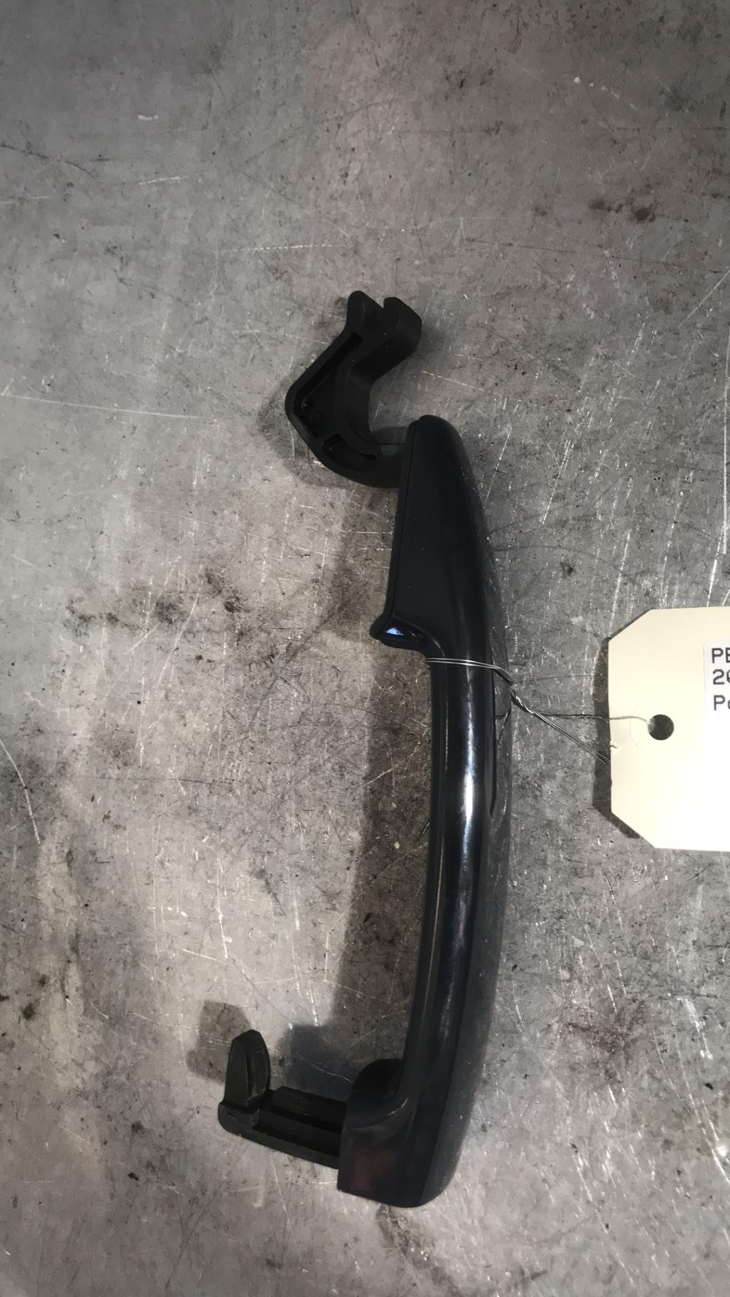 Maniglia portiera anteriore sinistra PEUGEOT 208 1 PHASE 2 Diésel - 1