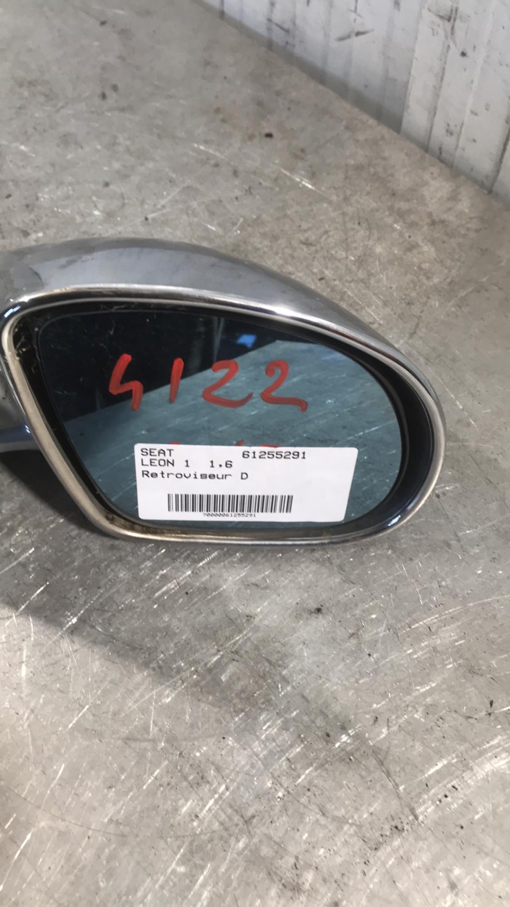 Retrovisor derecho SEAT LEON 1 Gasolina - 1