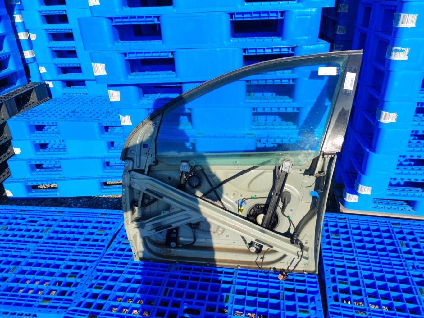 Armature porte VOLKSWAGEN GOLF 5 Diesel - 1