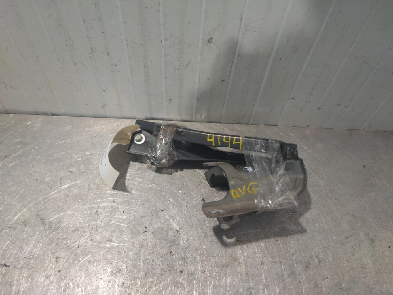 Charniere de capot VOLVO V 50 PHASE 2 BREAK Diesel - 1