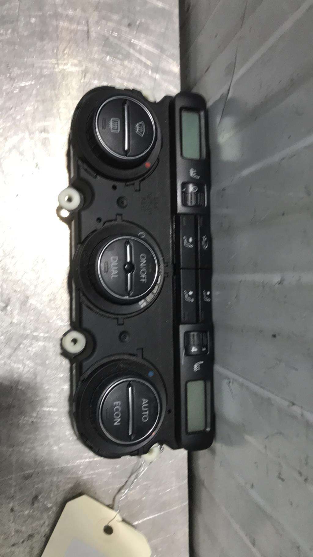 Commande chauffage VOLKSWAGEN PASSAT 5 Diesel - 1