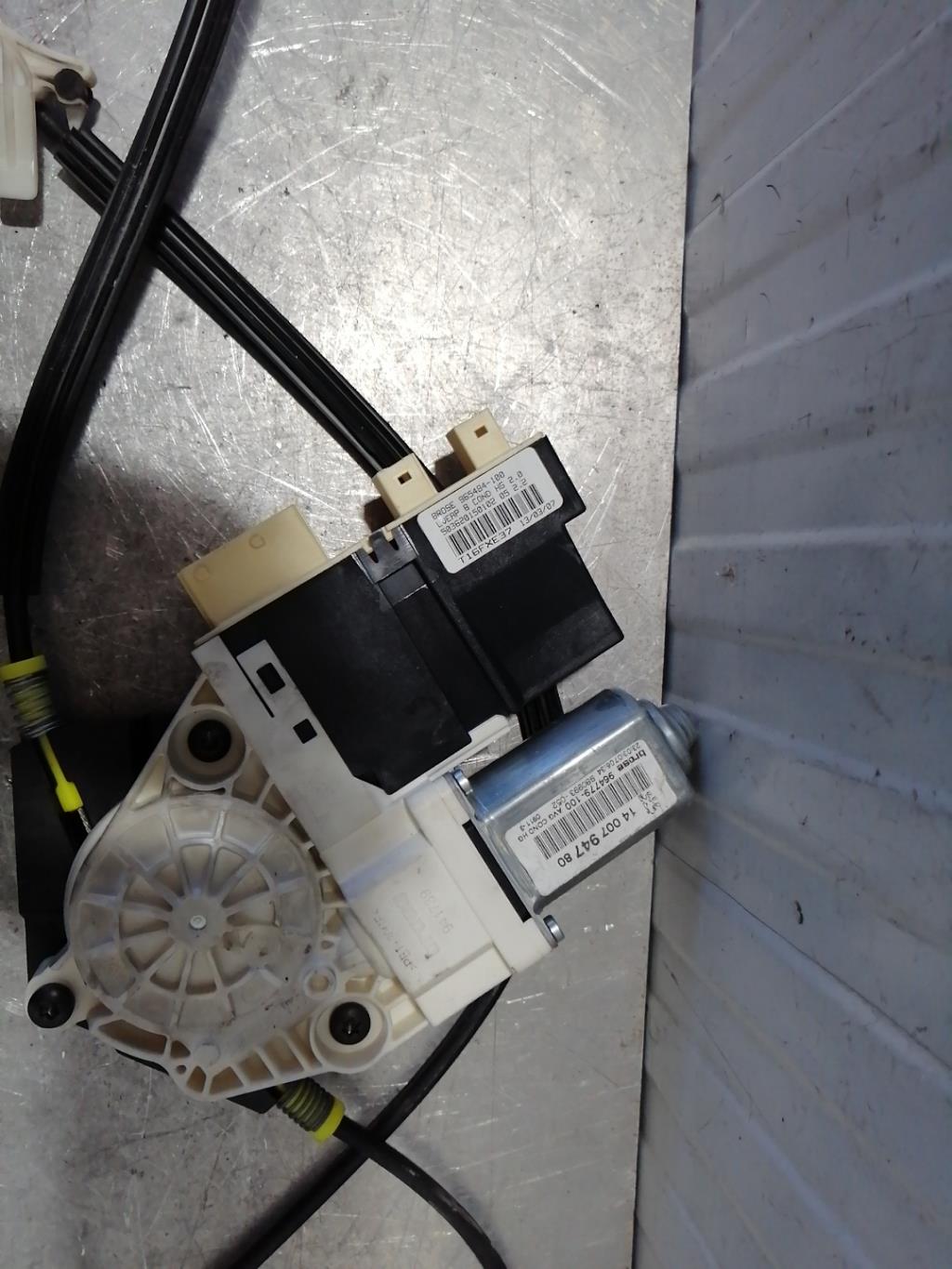 Alzacristalli elettrico anteriore sinistro PEUGEOT 807 Diésel - 1