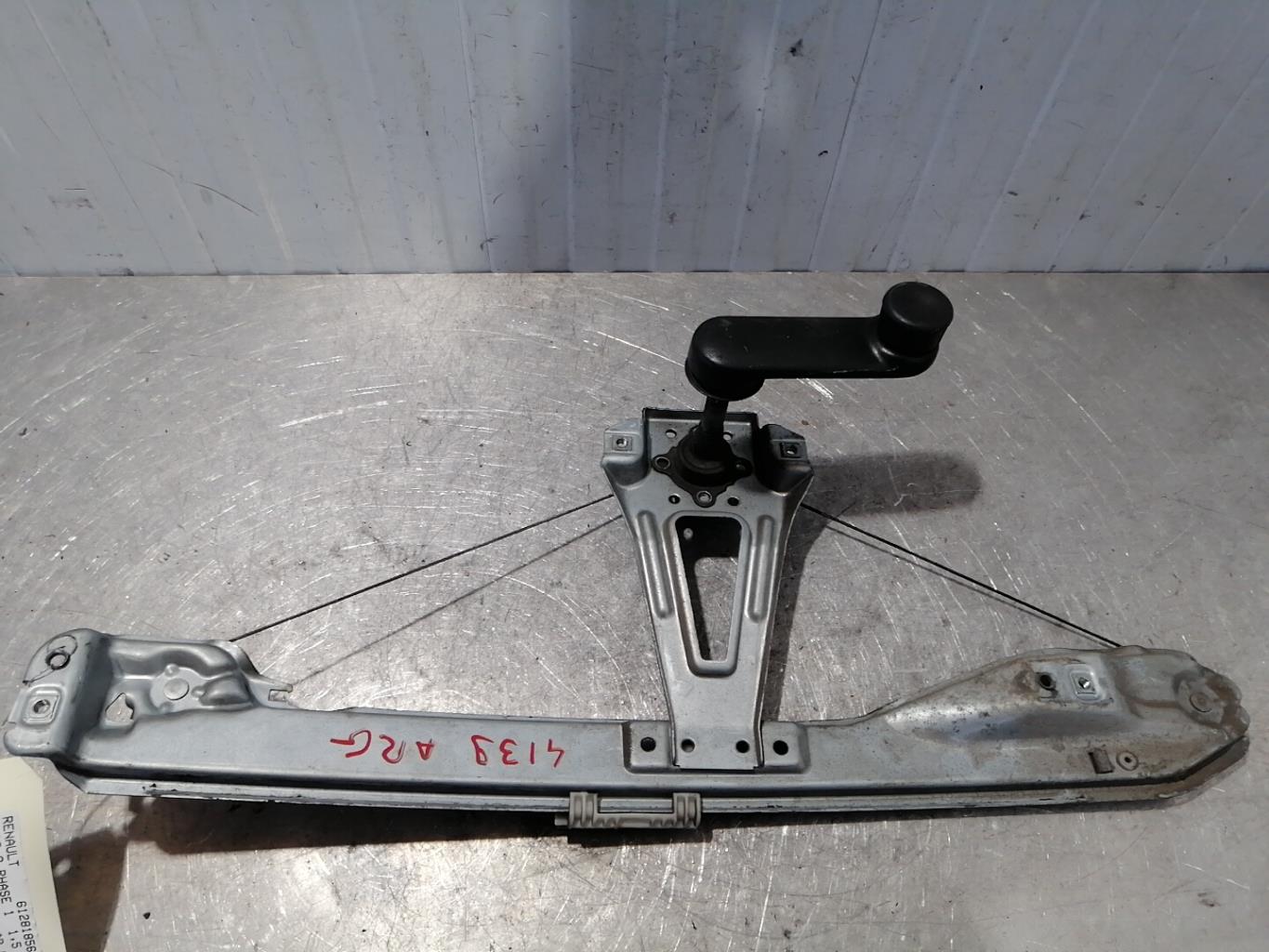 Alzacristalli manuale posteriore sinistro RENAULT CLIO 3 PHASE 1 Diésel - 1
