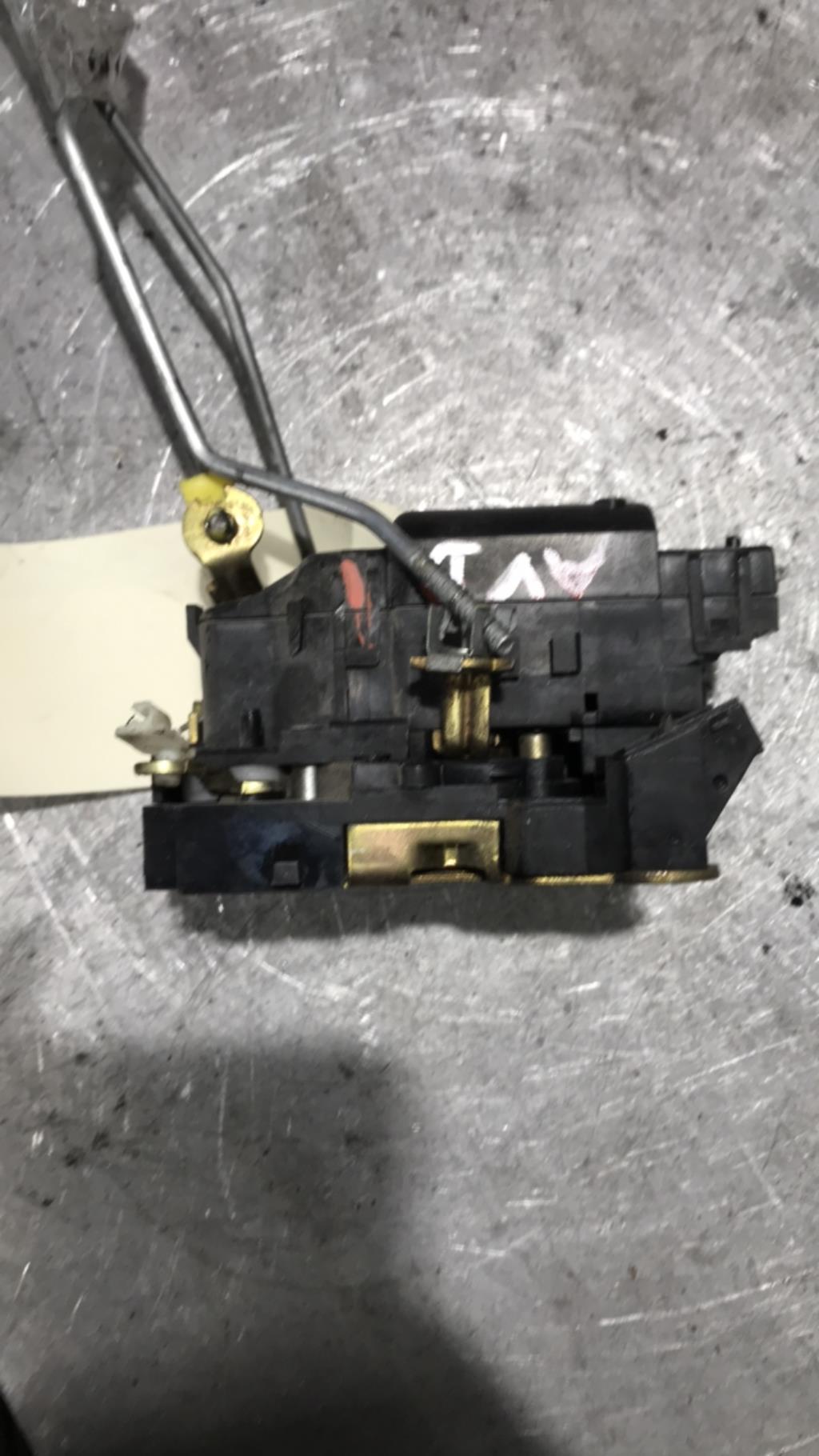 Chiusura centralizzata anteriore destra RENAULT KANGOO 1 PHASE 2 Diésel - 1