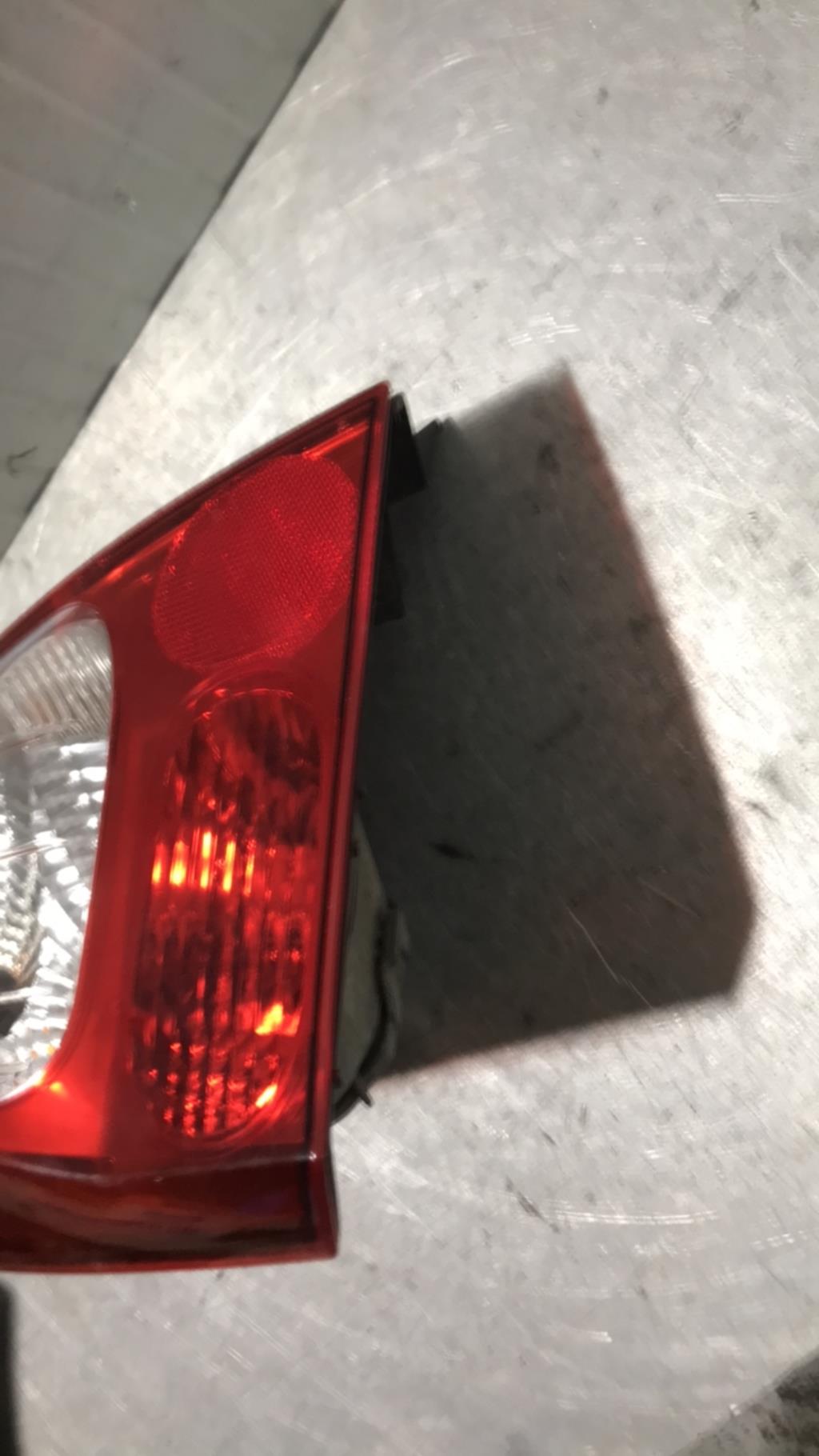 Fanale posteriore principale sinistro (luci) RENAULT TWINGO 2 PHASE 1 Diésel - 1