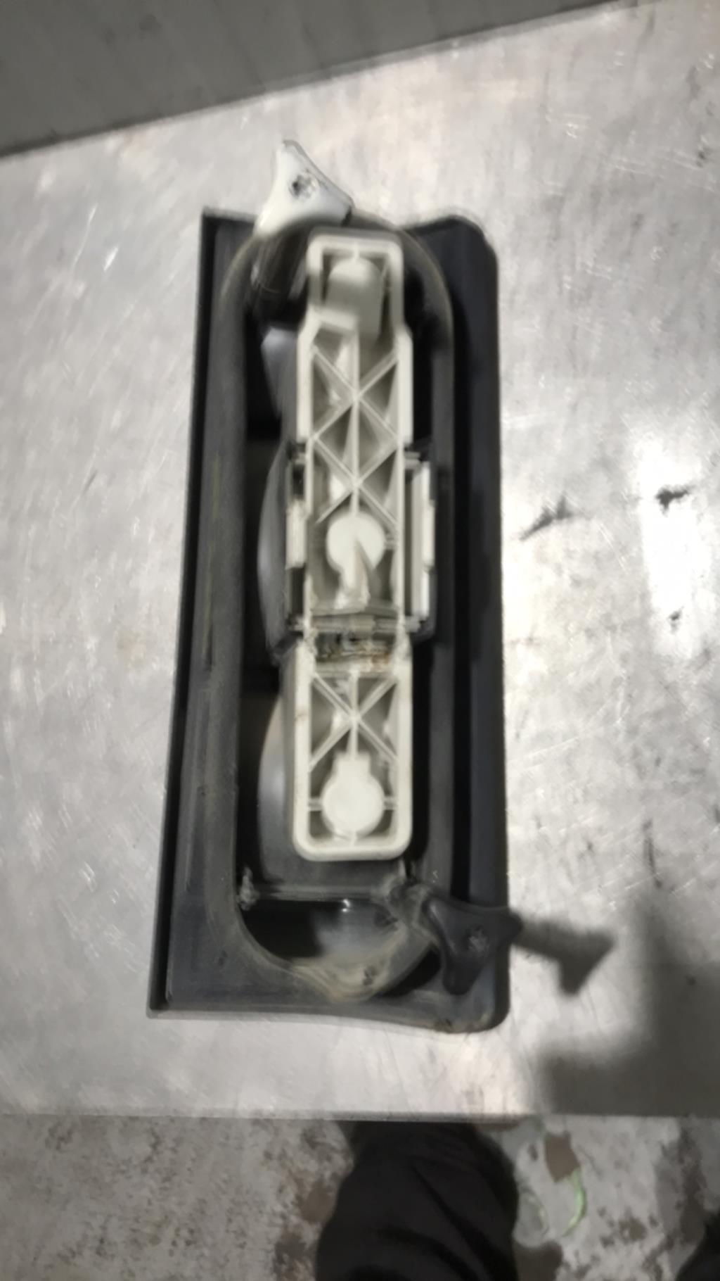 Fanale posteriore principale sinistro (luci) RENAULT EXPRESS PHASE 1 Gasolina - 1