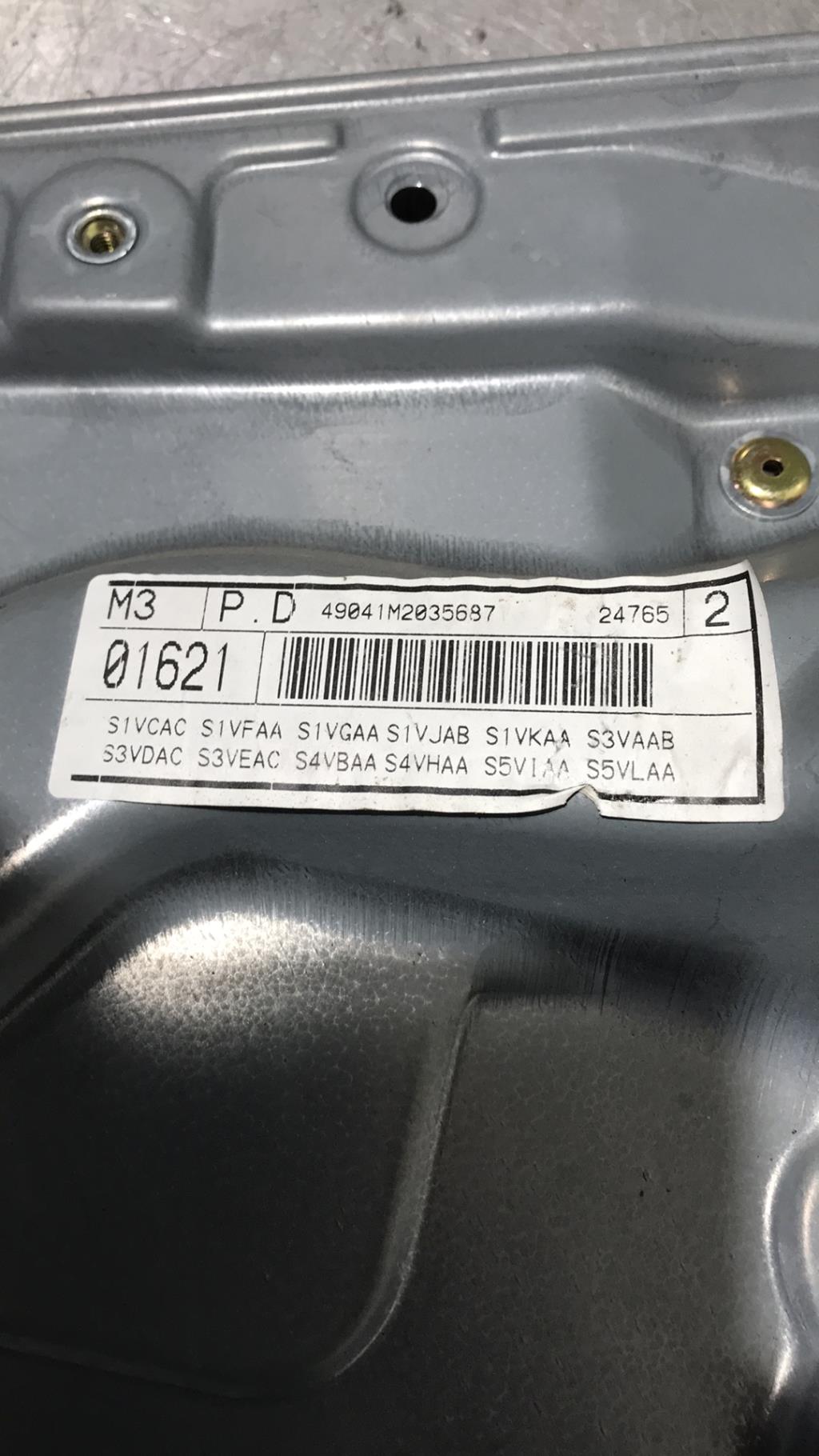 Alzacristalli manuale posteriore sinistro SEAT LEON 1 Diésel - 1