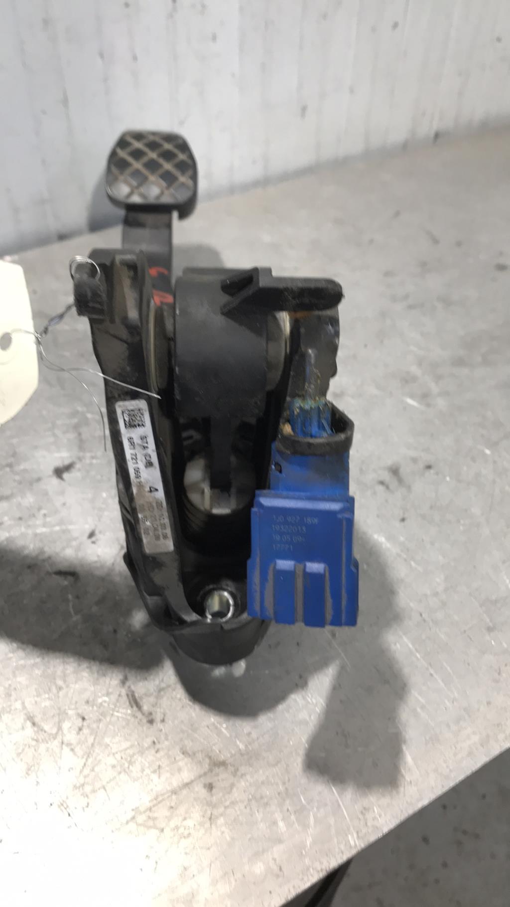 Pedale d'embrayage SEAT IBIZA 4 PHASE 1 Diesel - 1