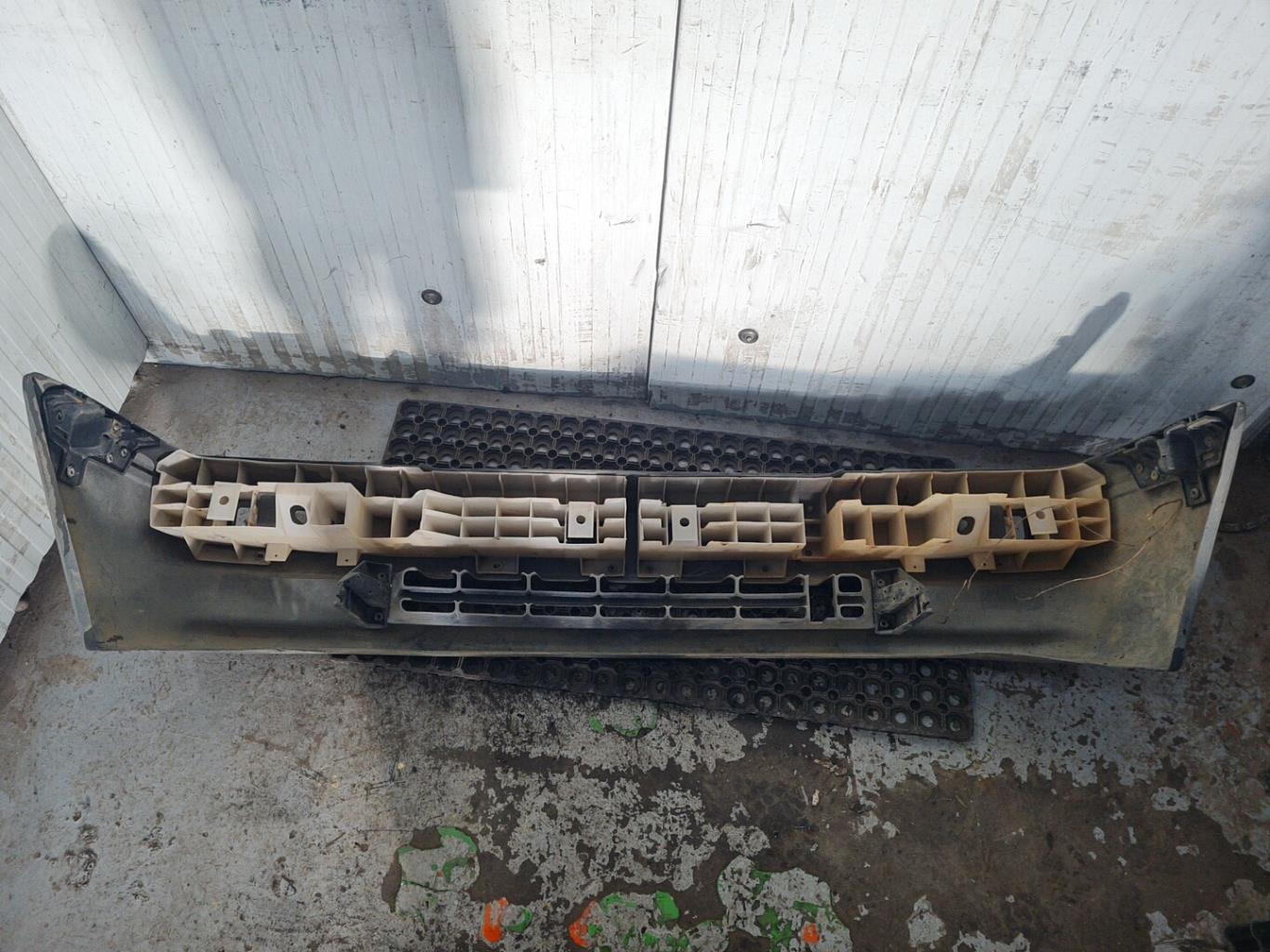Pare choc avant RENAULT EXPRESS PHASE 2 Diesel - 1