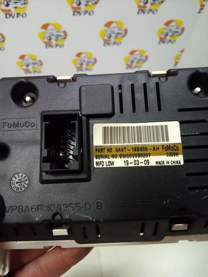 Monitor display FORD FIESTA 6 PHASE 1 Diésel - 1