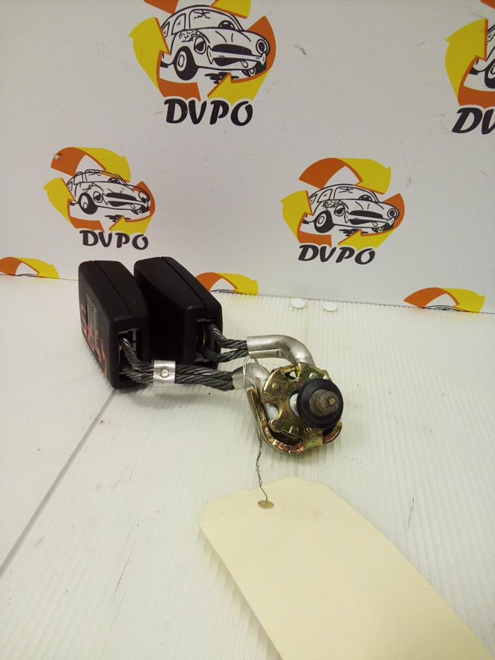 Aggancio cintura sicurezza posteriore centrale VOLKSWAGEN GOLF 5 Diésel - 1