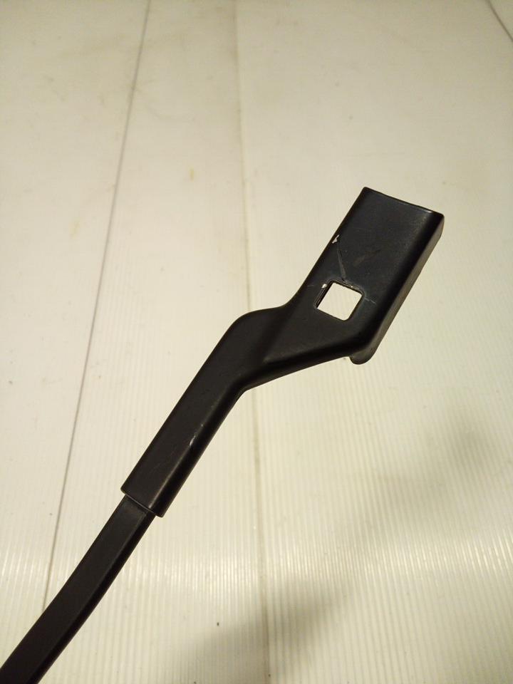Braccio tergicristallo anteriore sinistro VOLKSWAGEN GOLF 6 Diésel - 1