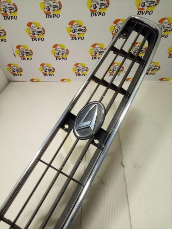 Calandre DAIHATSU APPLAUSE PHASE 2 Essence - 1