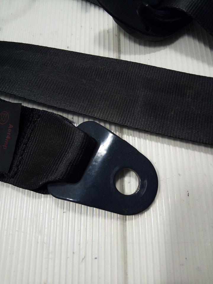 Cintura di sicurezza anteriore destra PEUGEOT 407 PHASE 1 BREAK Diésel - 1