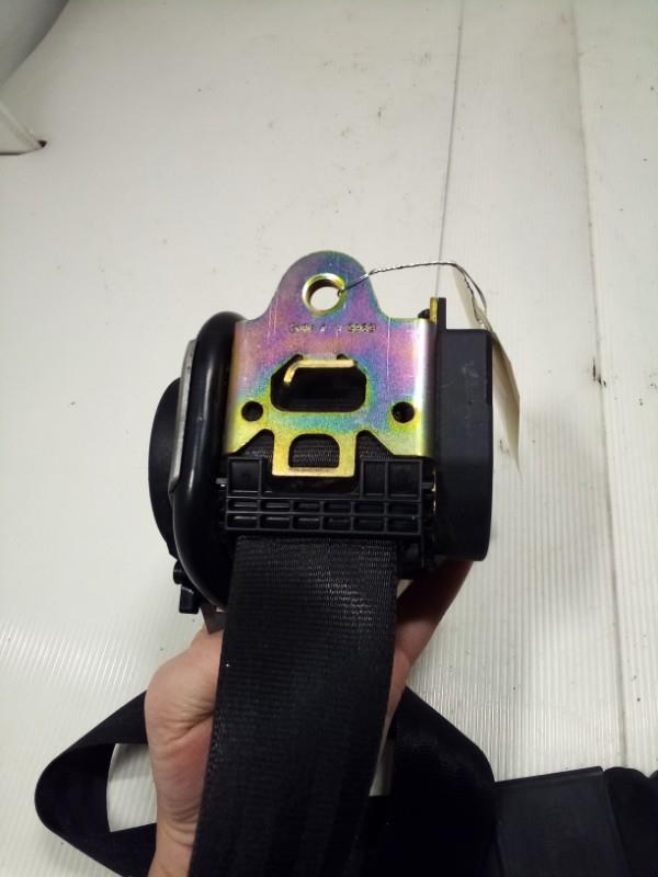 Ceinture avant gauche AUDI A4 2 PHASE 1 Diesel - 1