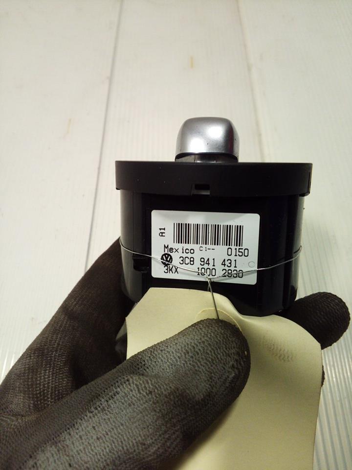 Commodo phare VOLKSWAGEN GOLF 6 Diesel - 1