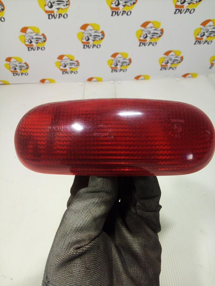 Feu arriere stop central RENAULT CLIO 1 PHASE 1 Essence - 1