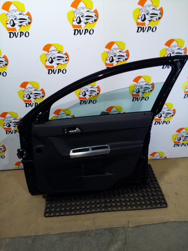 Porte avant droit VOLVO V 50 PHASE 1 BREAK Diesel - 1