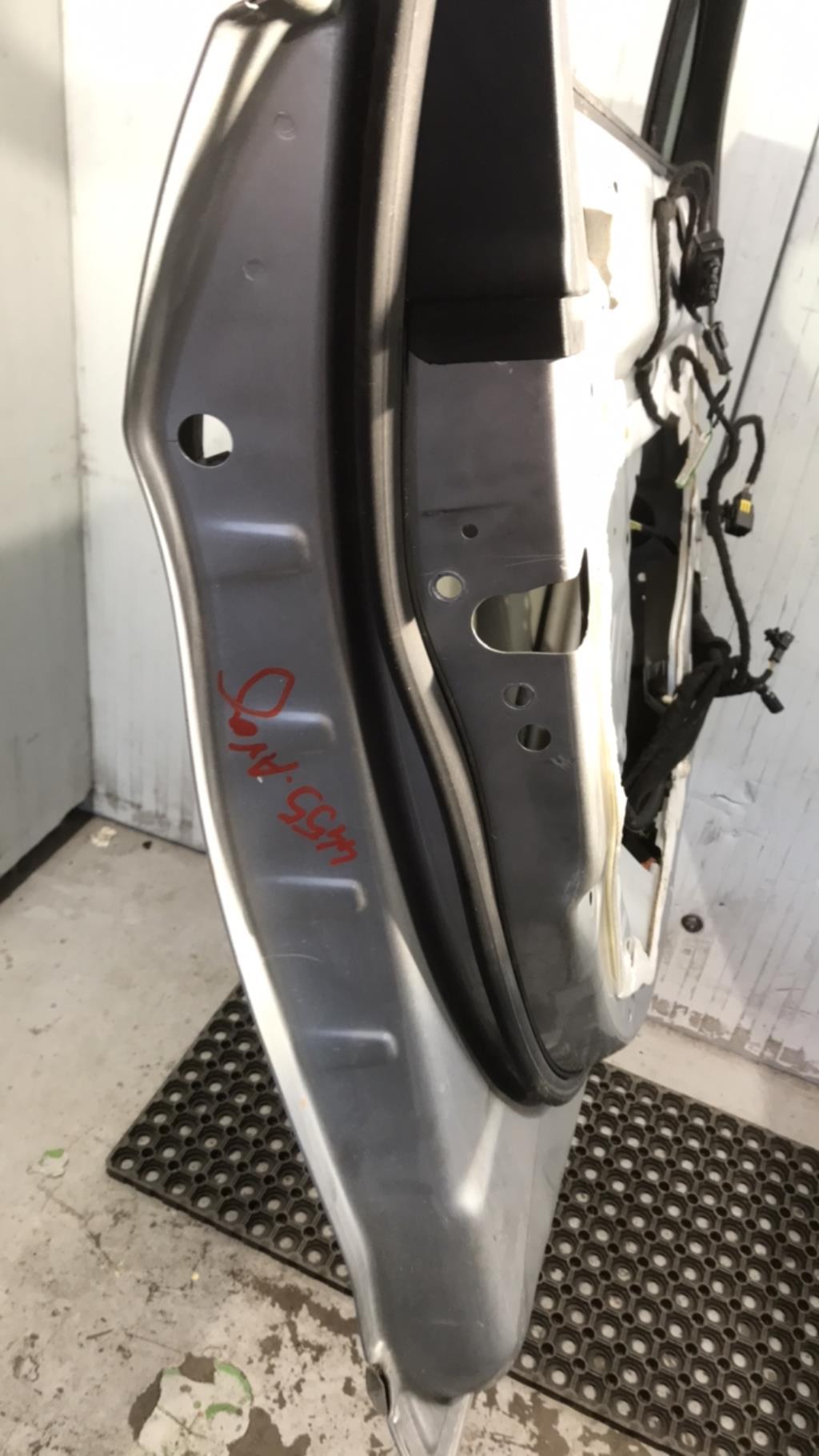 Porte avant gauche CITROEN C5 2 BREAK Diesel - 1