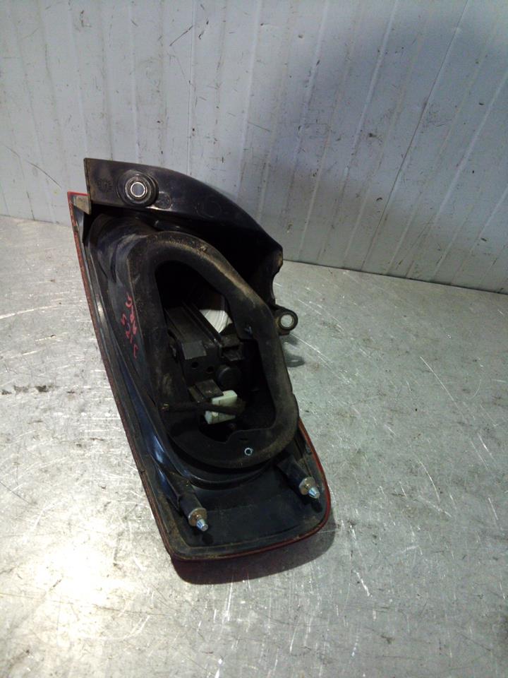 Fanale posteriore principale sinistro (luci) FIAT CROMA 2 PHASE 2 BREAK Diésel - 1