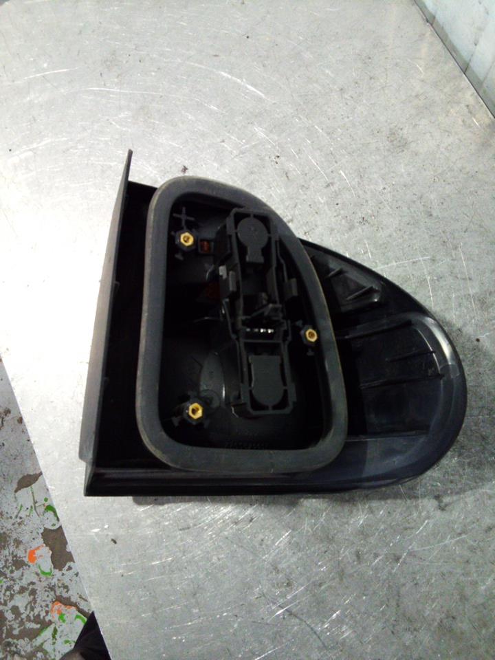 Fanale posteriore principale sinistro (luci) RENAULT LAGUNA 1 PHASE 1 Diésel - 1