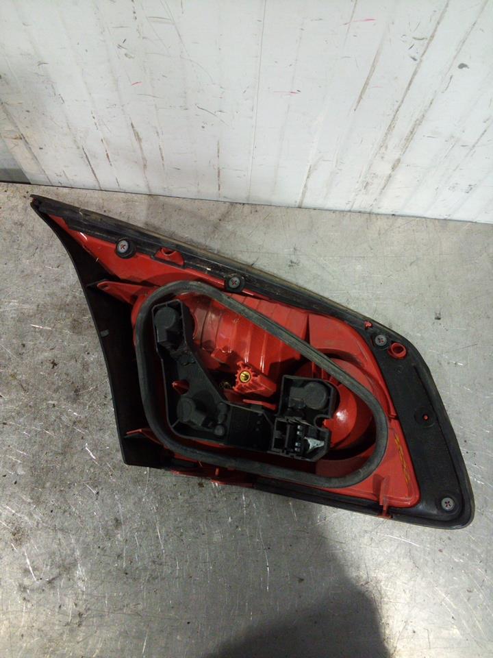 Feu arriere secondaire droit (feux) RENAULT VEL SATIS PHASE 1 Diesel - 1