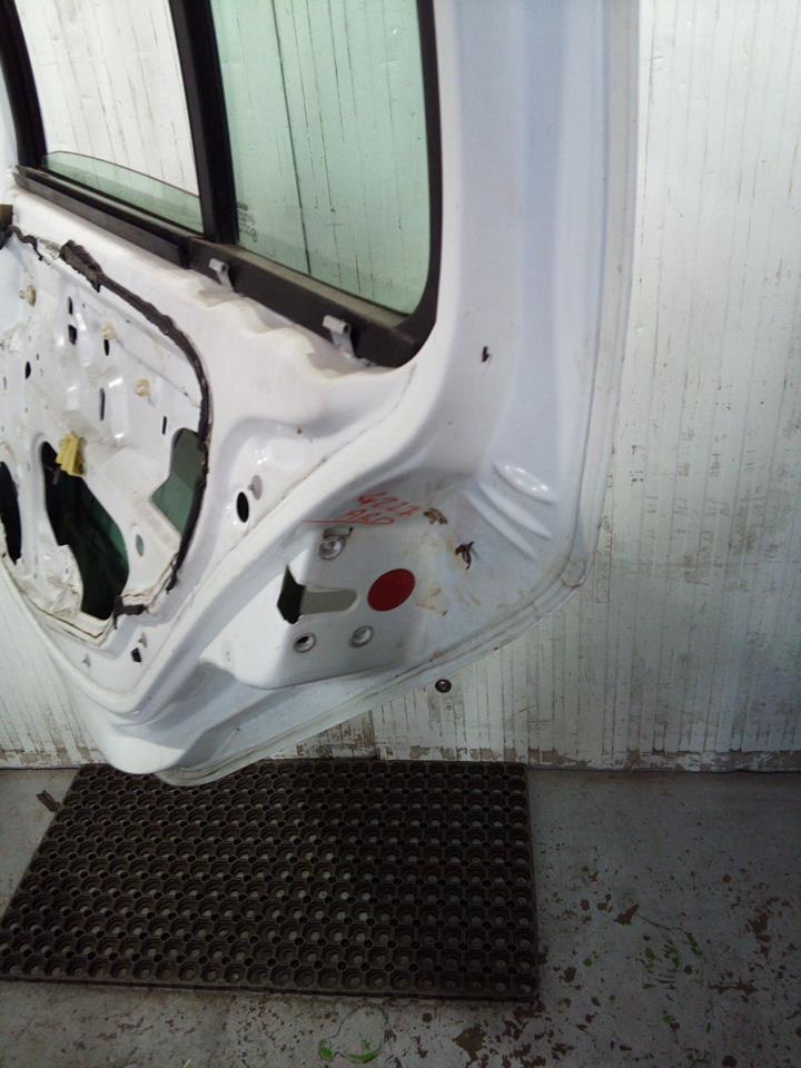 Porte arriere droit RENAULT CLIO 2 PHASE 1 Essence - 1