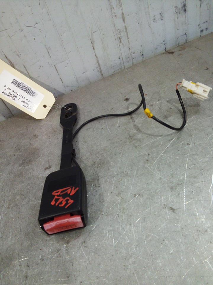 Aggancio cintura sicurezza anteriore destro PEUGEOT 407 PHASE 1 BREAK Diésel - 1