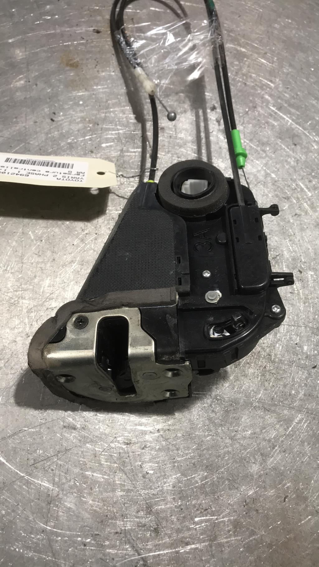 Chiusura centralizzata posteriore sinistra TOYOTA YARIS 2 PHASE 1 Diésel - 1