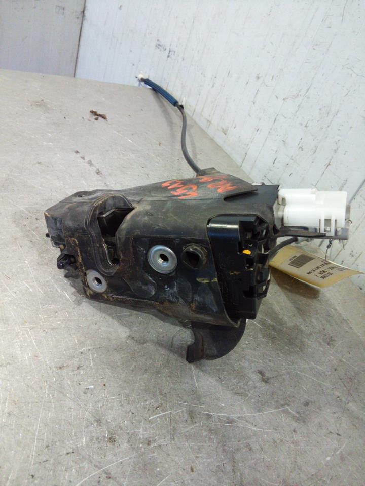 Chiusura centralizzata posteriore sinistra PEUGEOT 407 PHASE 1 BREAK Diésel - 1